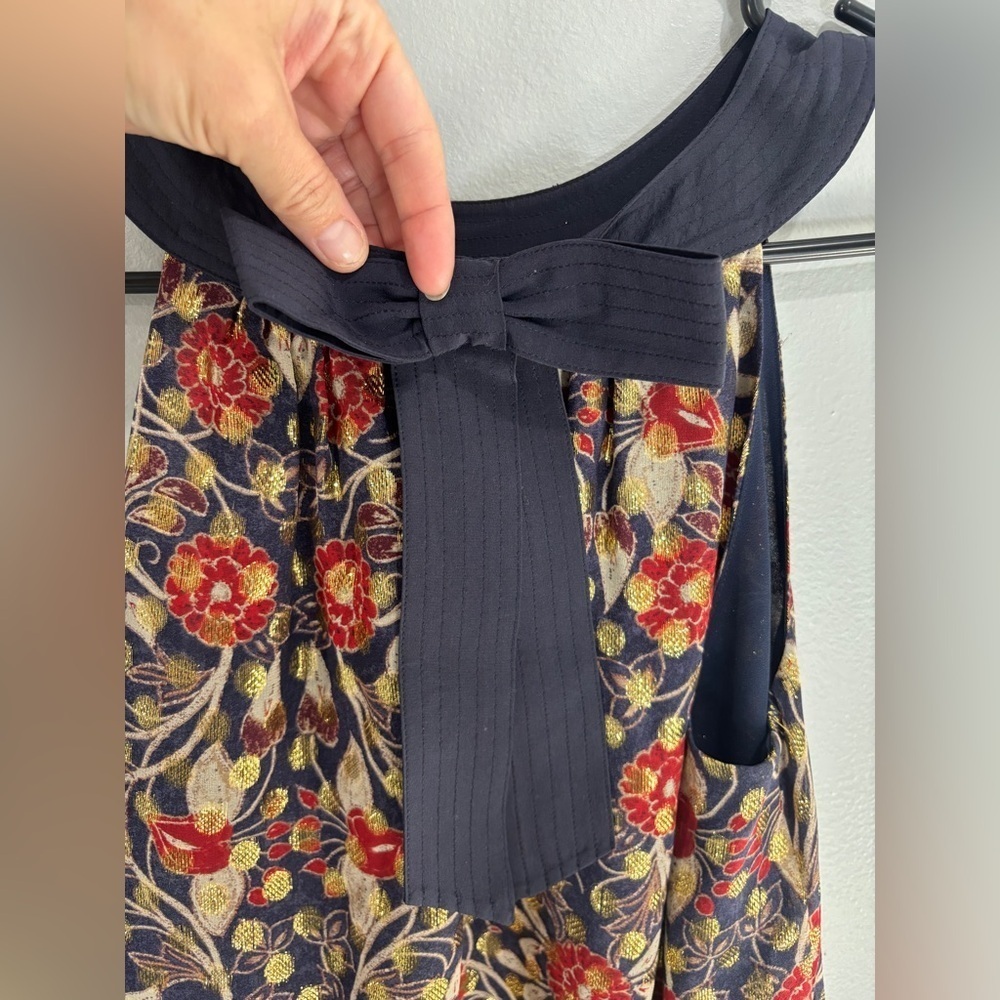 Tory Burch Silk Floral Gold Metallic Halter Top Blouse Size 4 Business casual - Picture 8 of 9